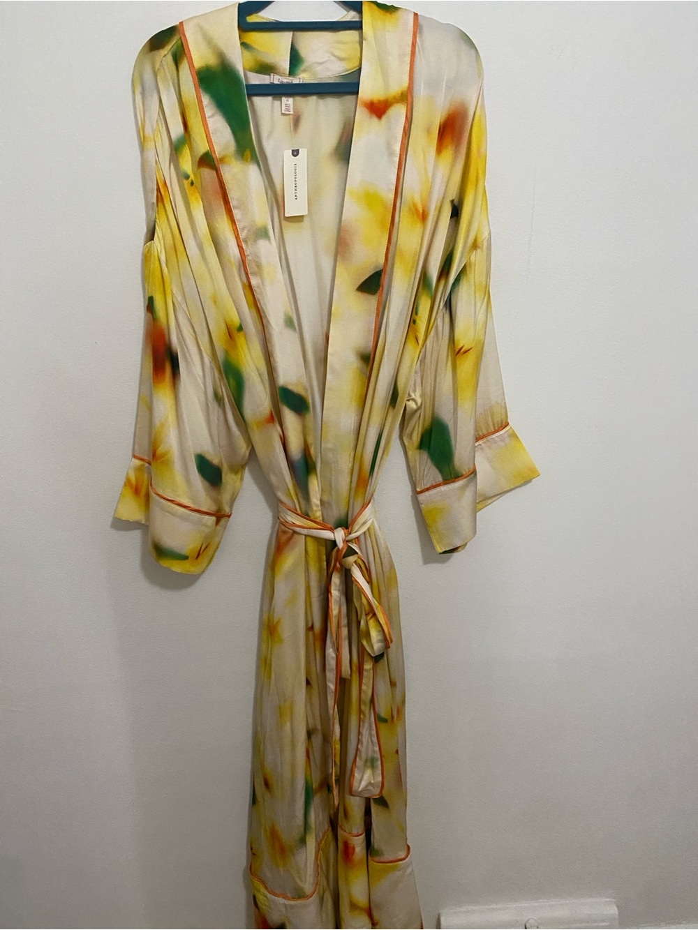 Anthropologie Cream Floral Tie-Waist Robe with Yellow & Green lyrebird